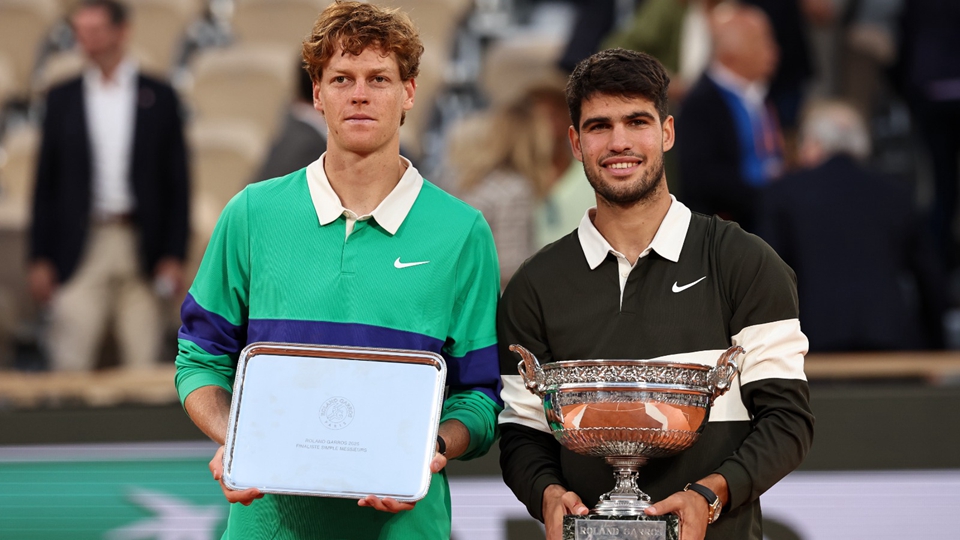 激戰329分鐘創法網最長決賽 艾卡拉斯反勝冼拿成功衛冕