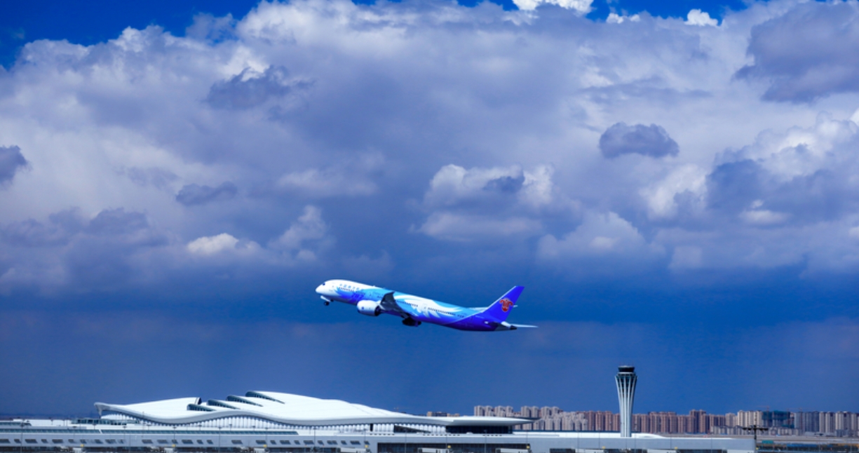 新疆古爾邦節假期客流迎來高峰 多條航線客座率超90%