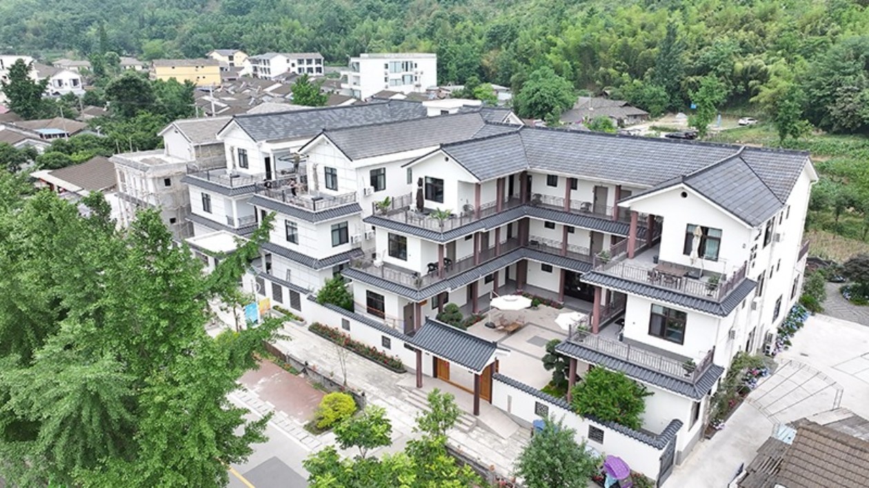 風景變「錢景」 四川綿竹鄉村民宿集群書寫「兩山」答卷