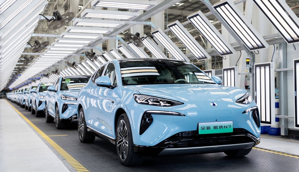 前5個月中國新能源汽車新車銷量佔汽車新車總銷量44%