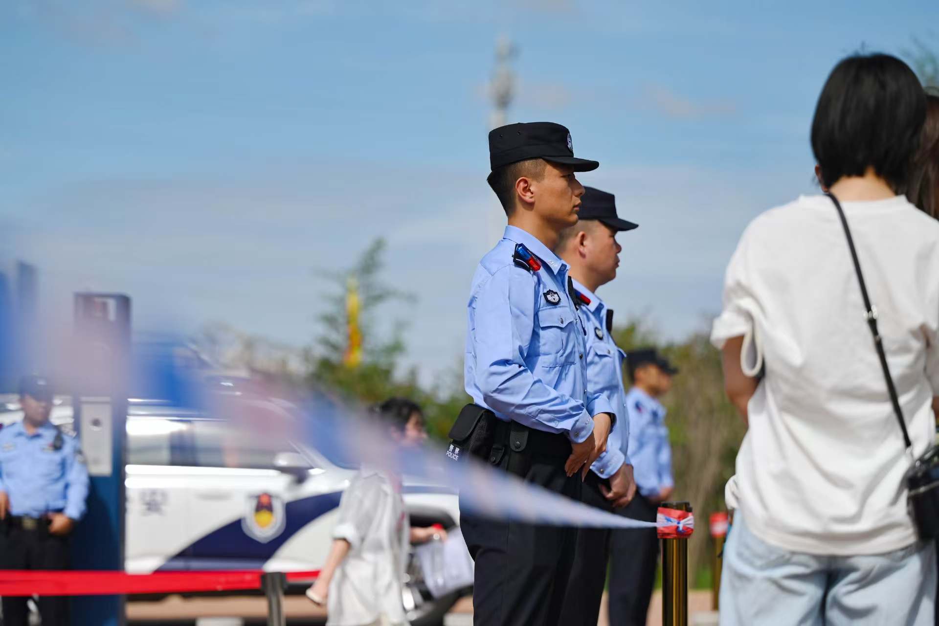 哈爾濱松北公安圓滿完成2025年高考安保任務