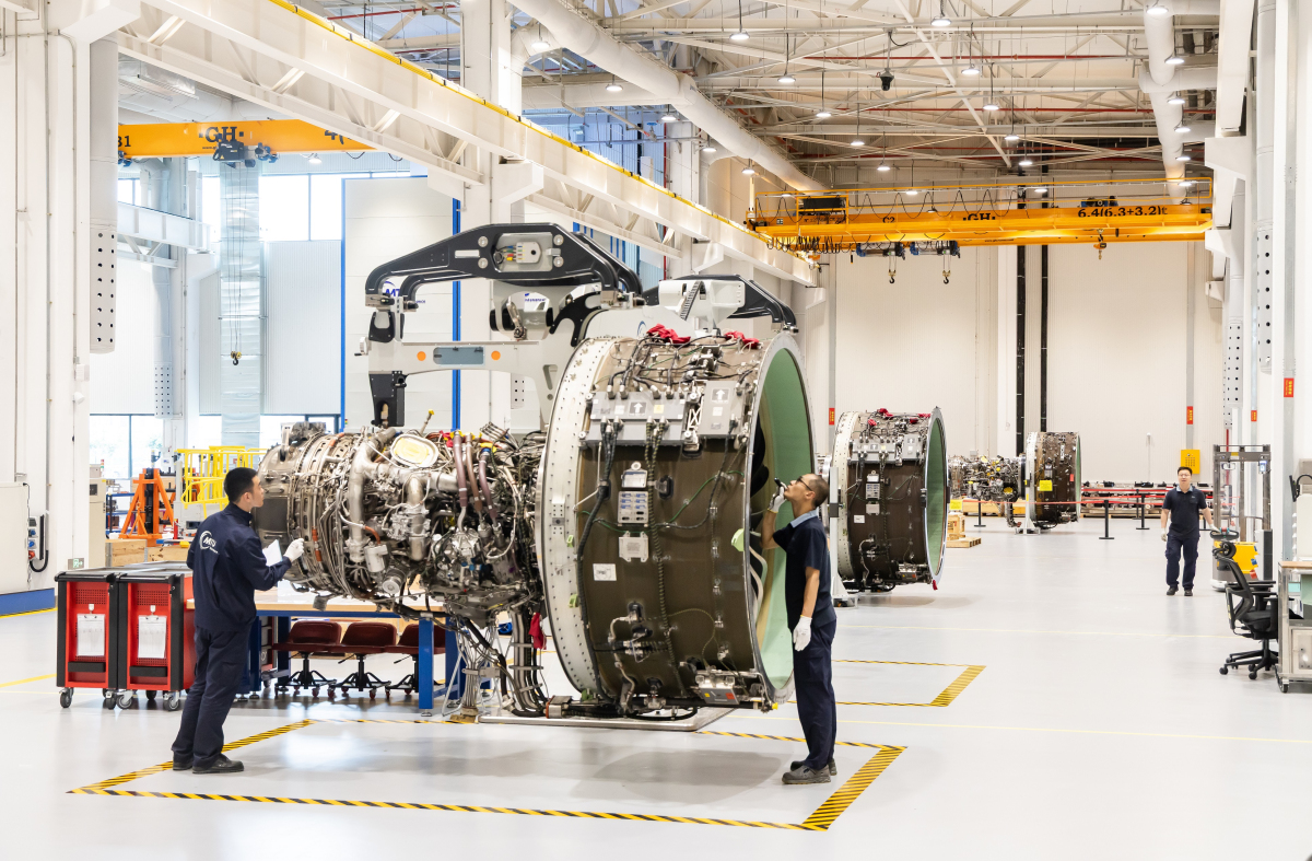 珠海摩天宇金灣廠區成功向南航交付首台維修發動機