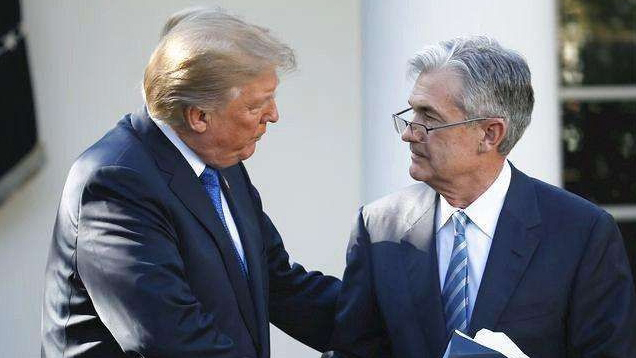 特朗普加碼施壓鮑威爾：笨蛋！再不降息 不得不「採取一些強制措施」