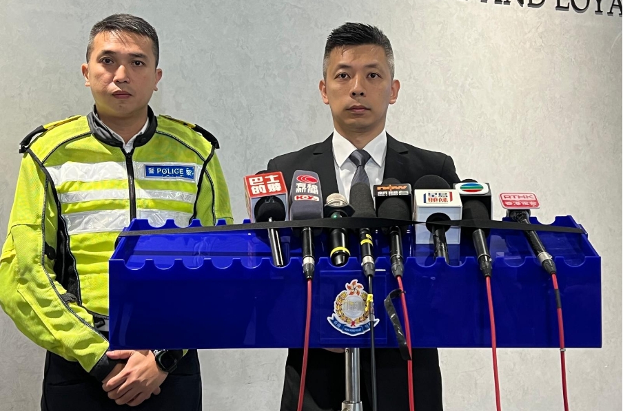 假冒警車參與非法賽車 警拘8名男子