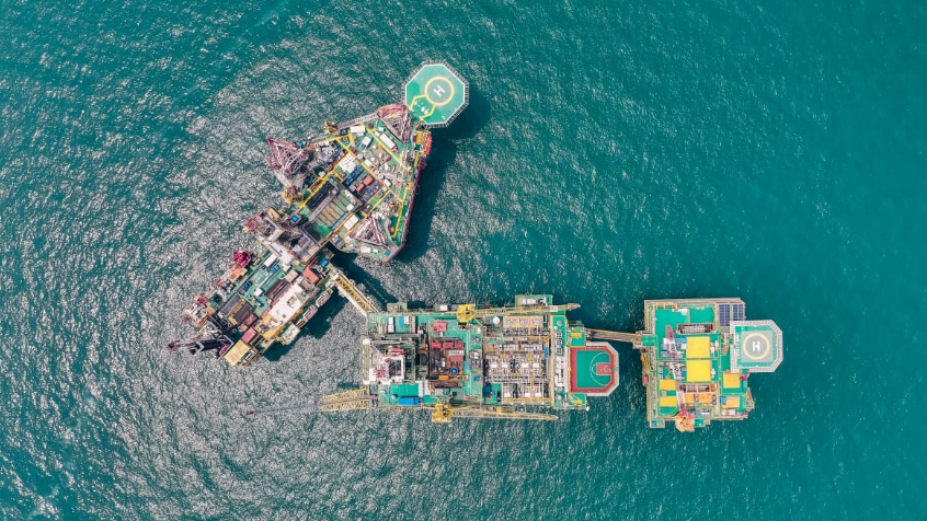 【記者手記】嗅不到油味的鑽油平台