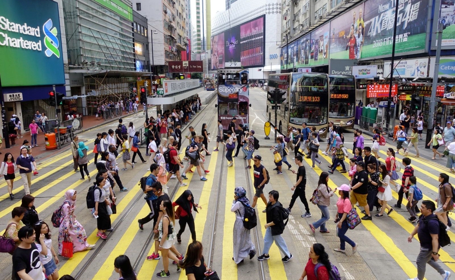 【港事講場】唱衰論不攻自破 由治及興步伐穩