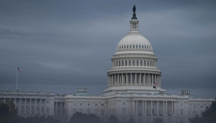 【鑪峰遠眺】特朗普陷入管治困境的兩方面徵狀