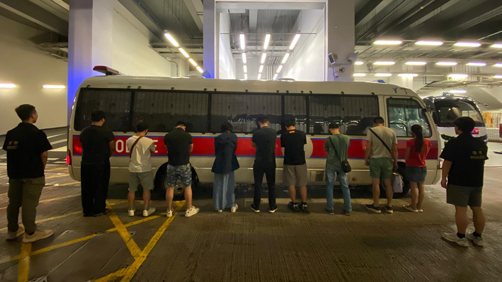 油尖警區突擊搜查 搗破非法賭檔 拘10男女