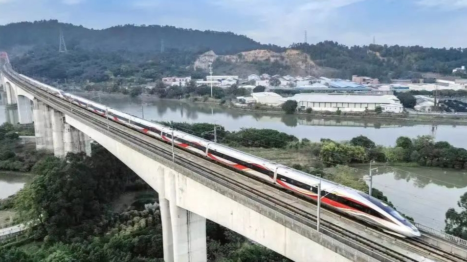 受沿途降雨天氣影響 國鐵廣州局部分列車停運