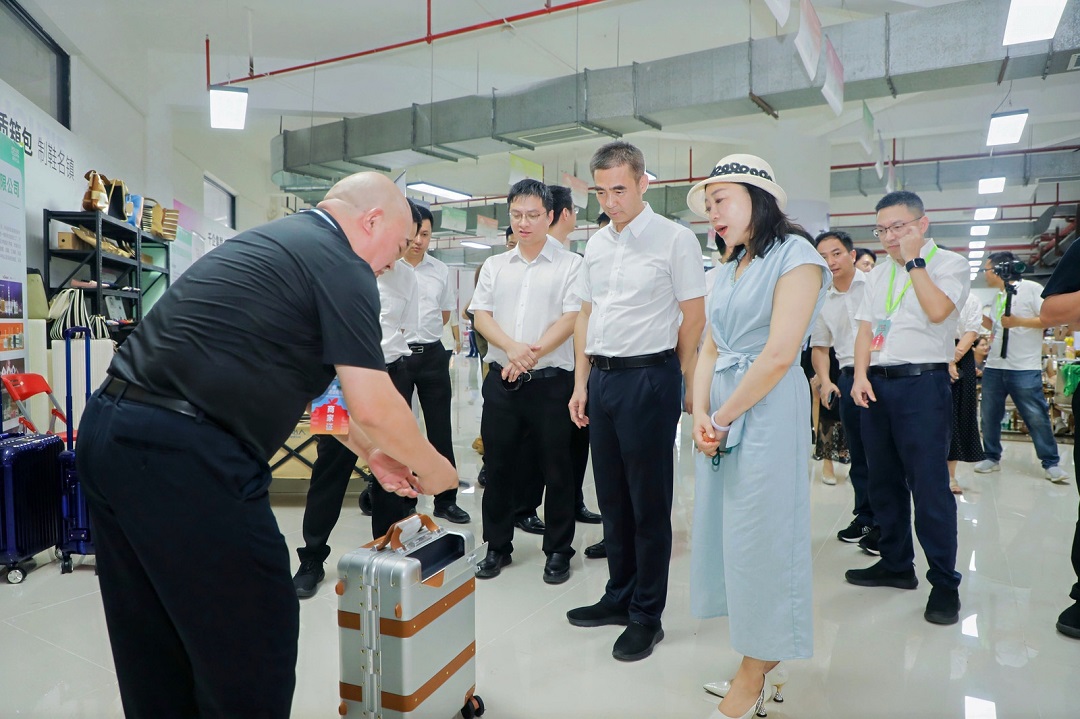 冰荔原產地開啟荔枝嘉年華 全民樂享「荔枝+」盛宴