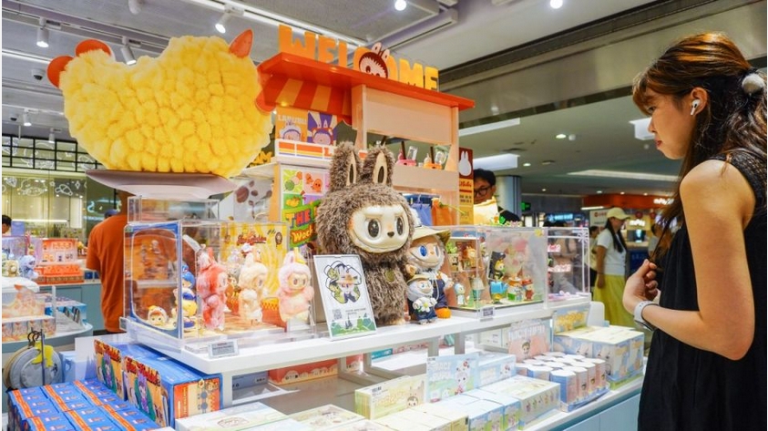 摩通唱好泡泡瑪特目標330元 列五大催化劑籲「撈底」