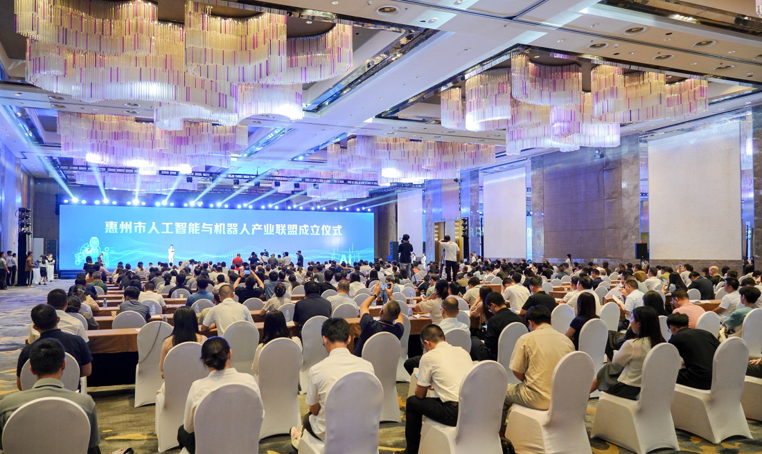 有片︱粵首發「機械人+」應用場景 覆蓋11大領域創新突破