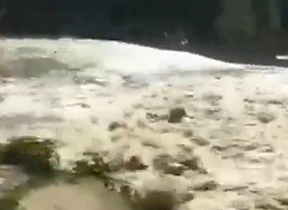 印度向巴基斯坦洩洪