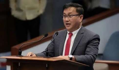 外交部發言人宣布中方對菲律賓前參議員托倫蒂諾實施制裁