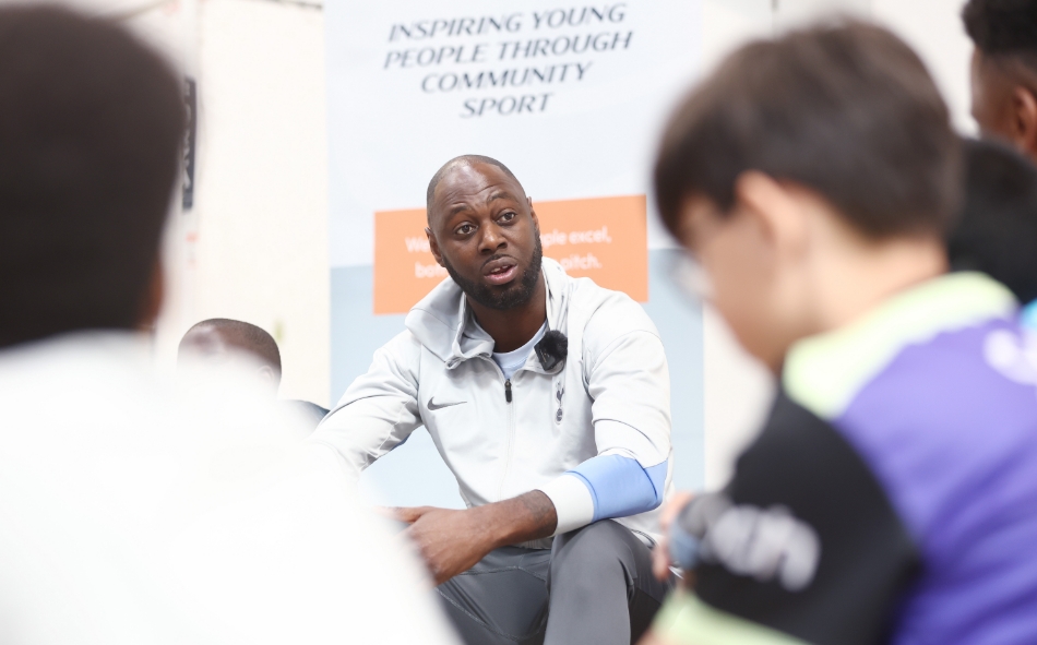 有片丨香港足球盛會2025 熱刺挾歐霸盃冠軍身份訪港 名宿京治盼贏阿仙奴開展新季