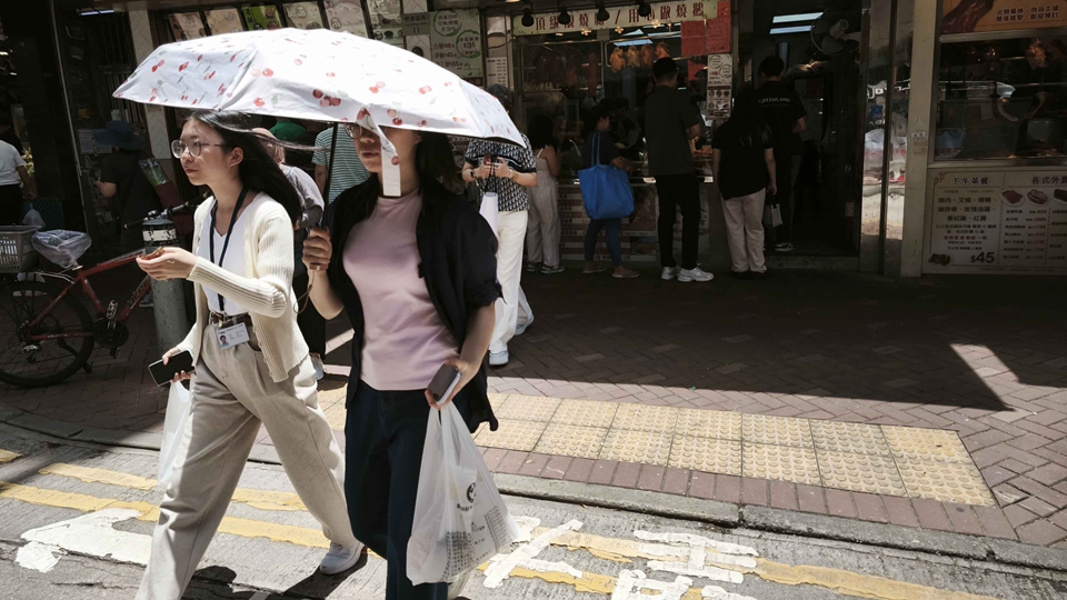 天文台：中午12時20分發出一號戒備信號 今日大部分時間維持