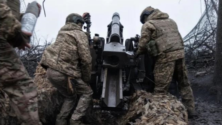 王毅就烏克蘭危機闡述中方立場