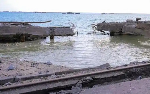 以色列空襲也門胡塞武裝控制的紅海港口