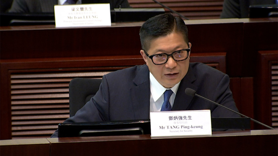 鄧炳強：新皇崗口岸明年啟用採「合作查驗」模式 過關時間縮短至5分鐘