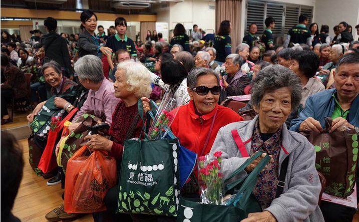 【港商時評】長者醫療券 服務隨人走
