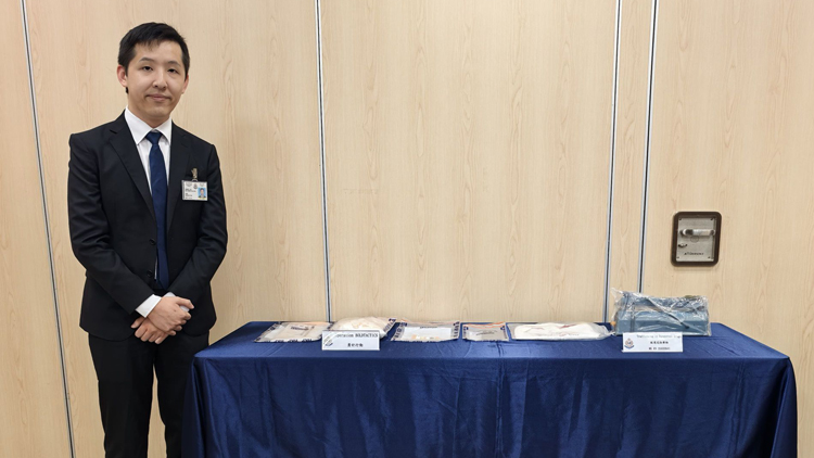 警方暑假打擊販毒活動 拘13歲男童檢53萬元毒品