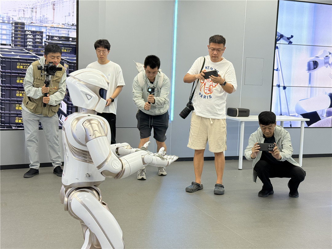 【灣區媒體無錫行】無錫攜手大灣區共探機器人創新與產業協作新路徑