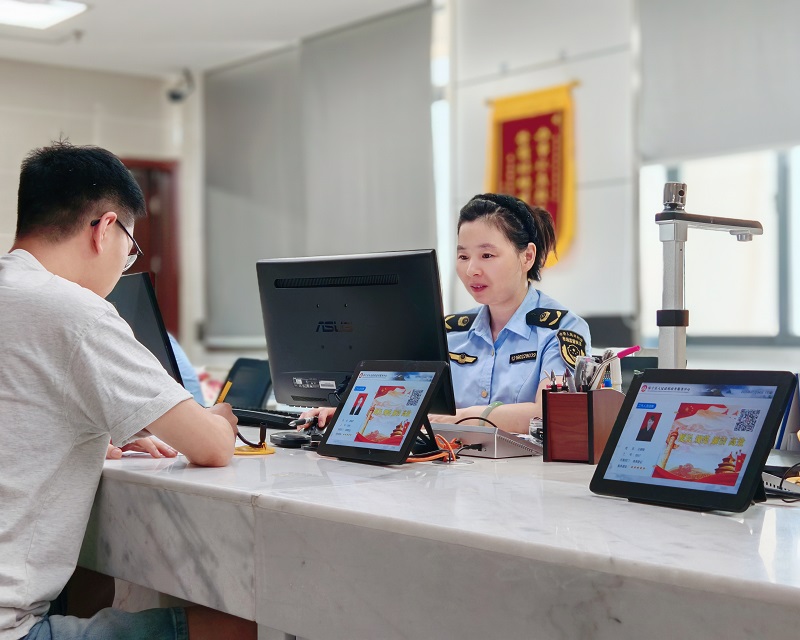 皖休寧縣：延時服務貼心辦 浙江市民點讚