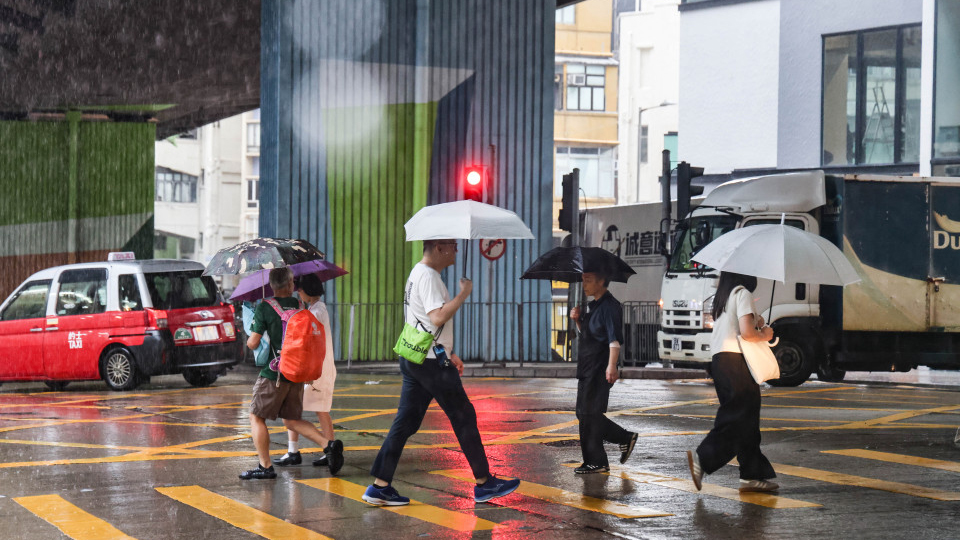 天文台取消黃色暴雨警告 料明日仍有狂風雷暴