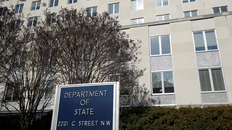 美國國務院宣布解僱1300多名員工