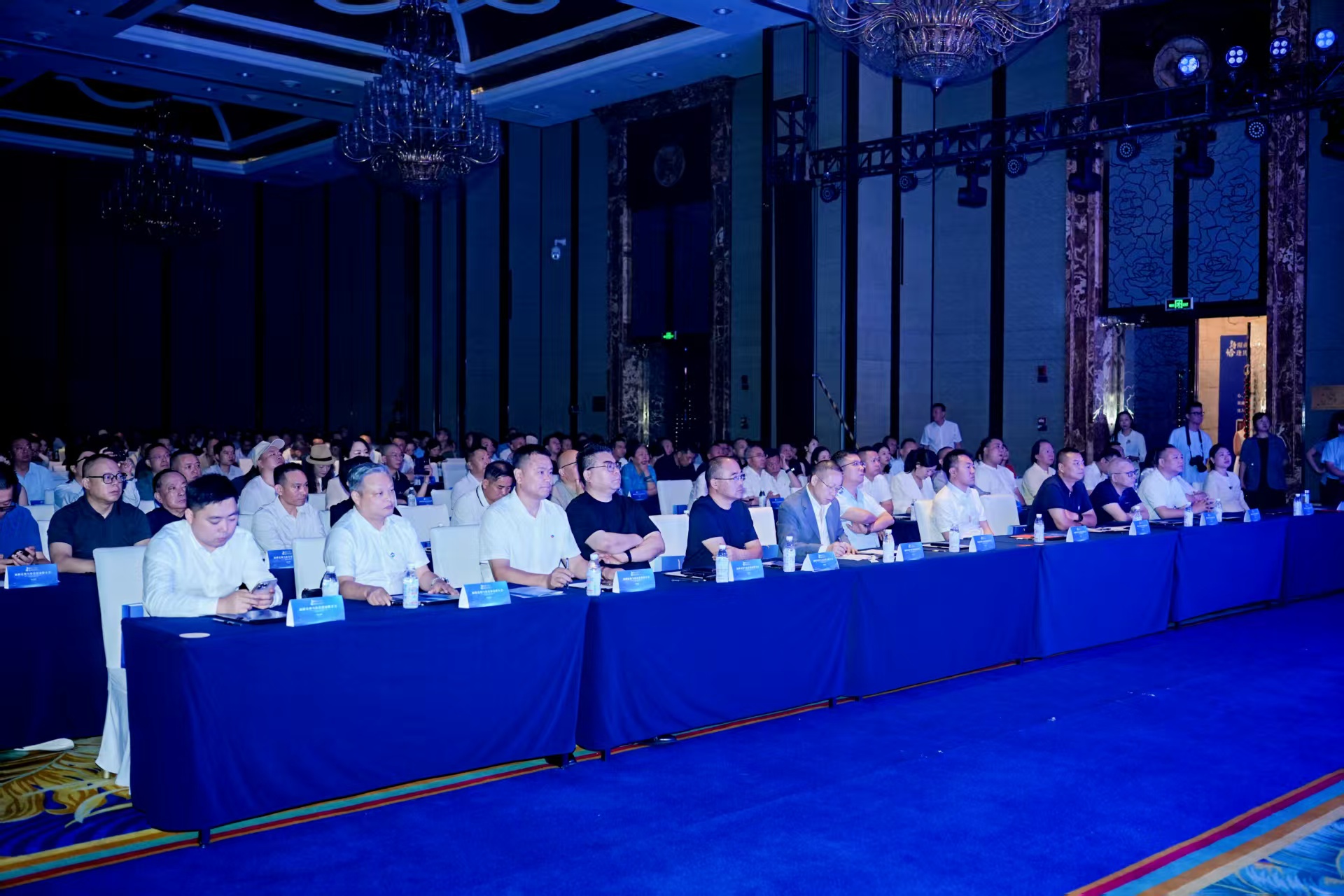 新疆烏恰縣招商推介會在成都成功舉辦