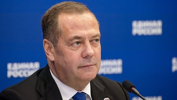 特朗普發布「最後通牒」 梅德韋傑夫：俄羅斯不在乎