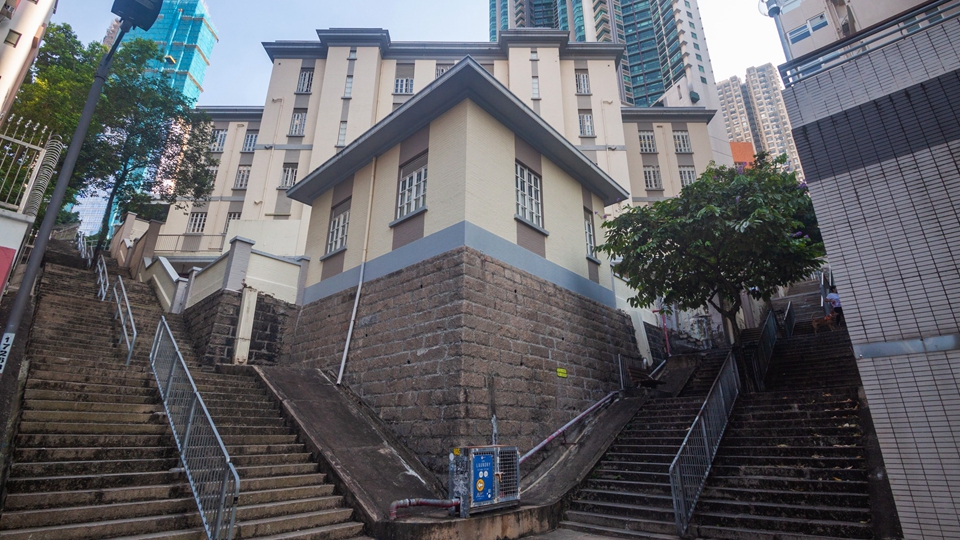 特首會同行會以1000元象徵式地價 向共享基金會批出醫院道四號土地