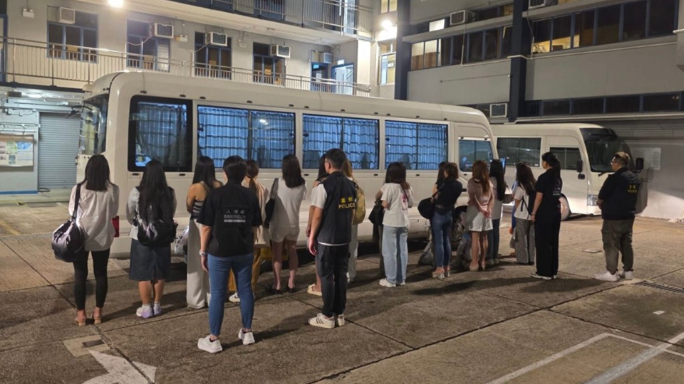 警方聯同入境處打擊非法入境者及非法勞工 拘捕18人