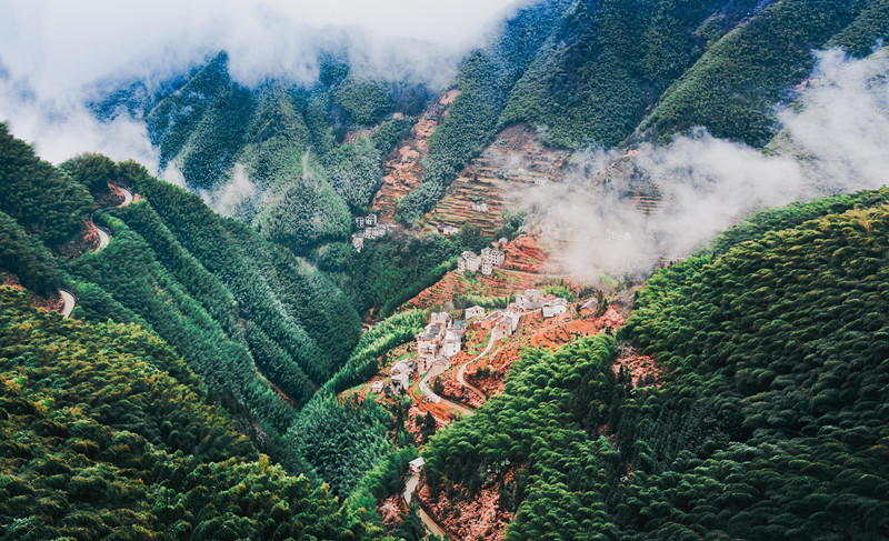 皖歙縣獅石村：北緯30度線上的康養勝地