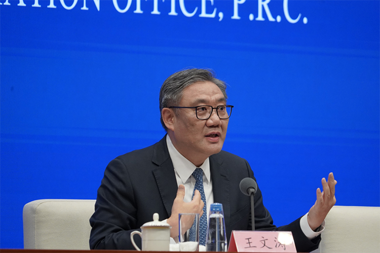 王文濤：中國貨物貿易穩居全球第一、服務貿易全球第二社零總額今年有望突破50萬億