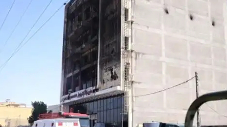 伊拉克商業樓火災致60餘人死亡 多名官員被停職或拘捕