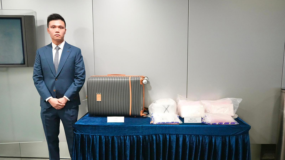 警方機場拘外籍男 檢1600萬元可卡因