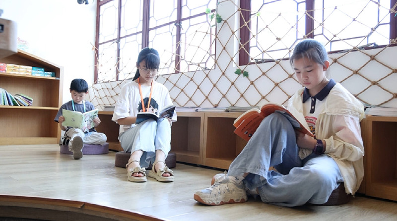 皖歙縣：「減負」更要「增質」 暑期多姿多彩