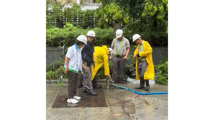 韋帕襲港｜環保北關愛隊出動 跟進風暴後區內水浸問題