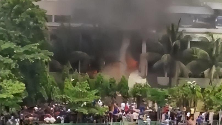 孟加拉國空軍一架教練機墜毀 至少19人死亡