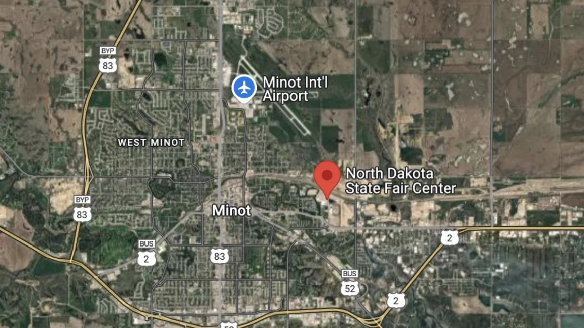 美國一客機險些與戰略轟炸機空中相撞