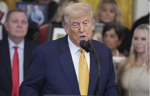 特朗普稱美日達成貿易協議：15%對等關稅及5500億美元對美投資