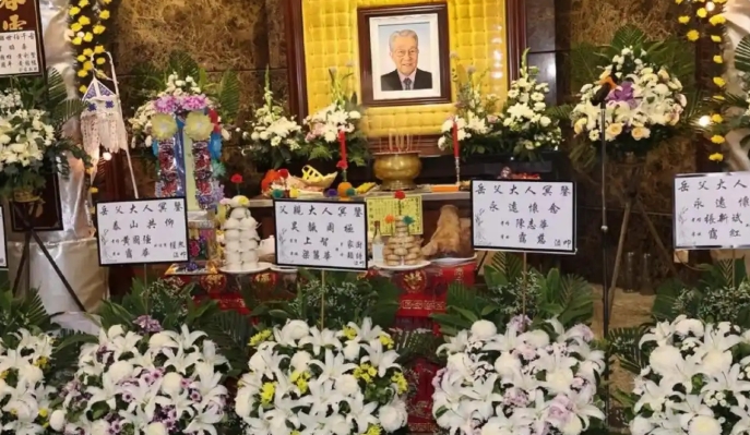 TVB老戲骨周驄出殯 圈中好友送別