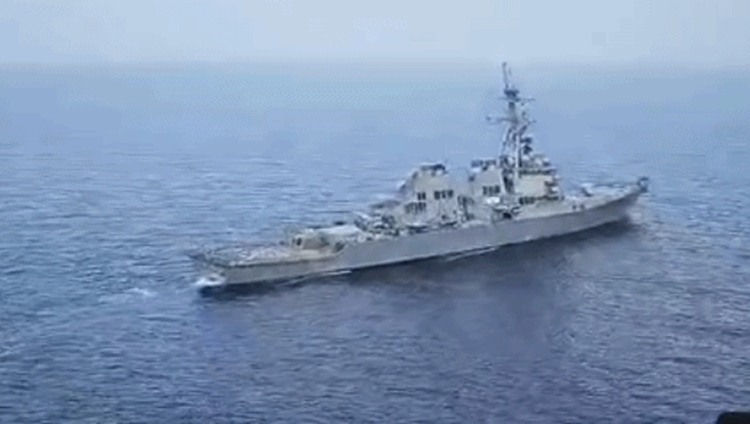 伊朗向美國一驅逐艦發出驅逐警告