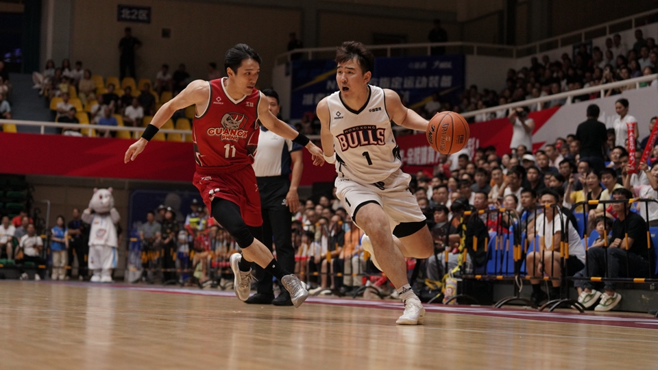 董健轟入8個3分球創新高 香港金牛作客99:94挫廣西威壯