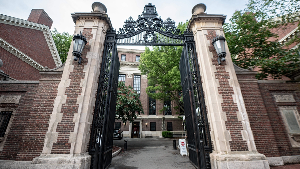 美國政府對哈佛大學發起新一輪簽證項目合規調查