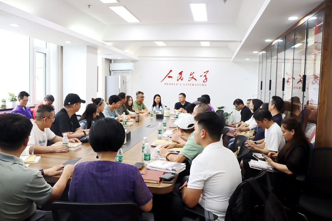 從基層「闖入」文學殿堂  36名東莞素人寫作者與名編輯交流文學創作