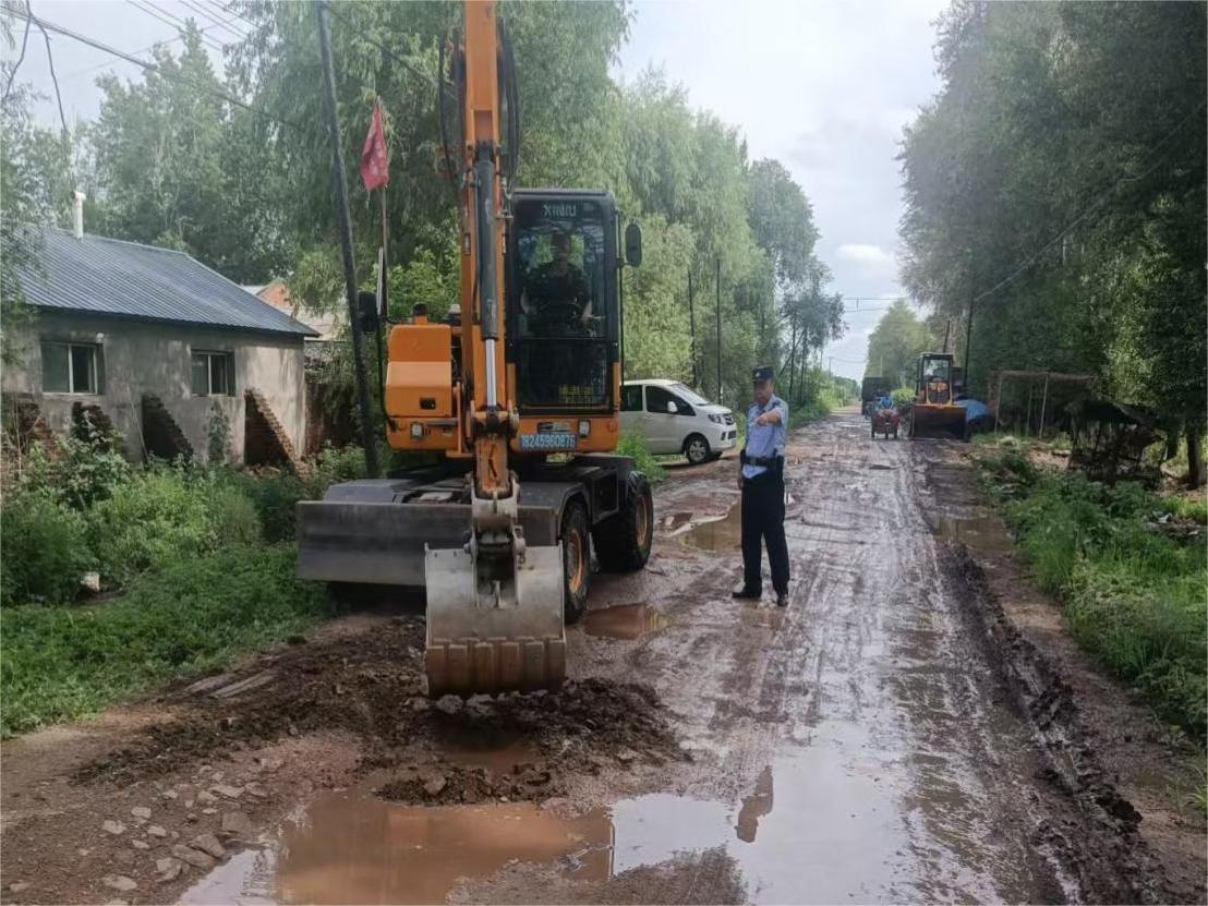 哈市公安局呼蘭分局：紓困解憂護民生 警民連心築平安