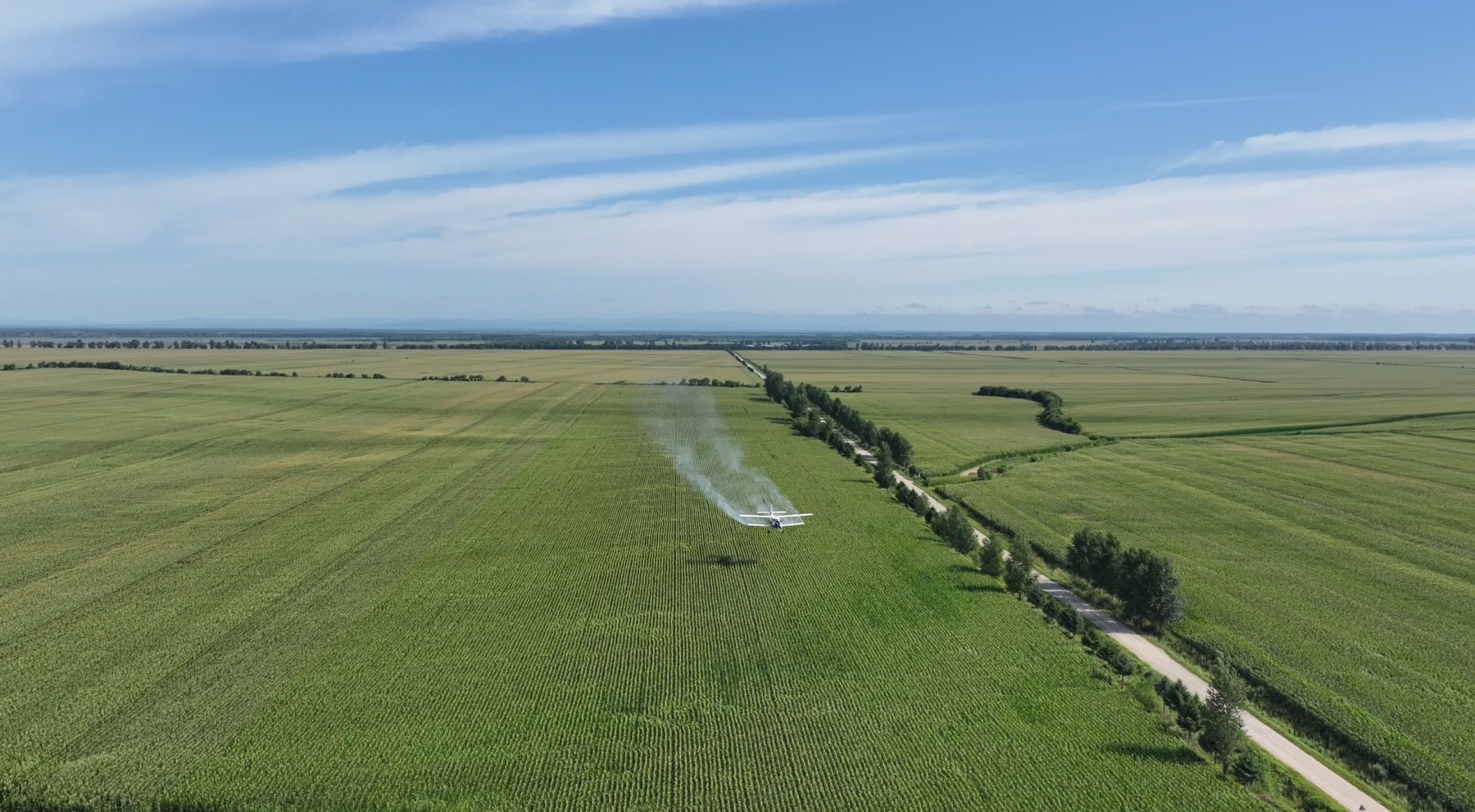 北大荒江濱分公司飛機航化作業 厚植墾地合作豐收底蘊