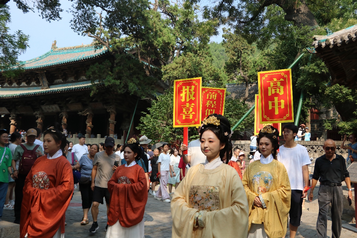 晉祠再現古禮！百名學子共赴「文昌佑才」盛典